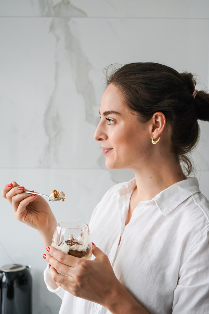 Domowe fit tiramisu bez glutenu. Dietetyk Karina Słota